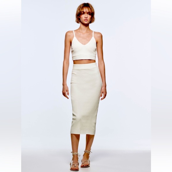 New ZARA Rib Crop Top - Picture 1 of 7